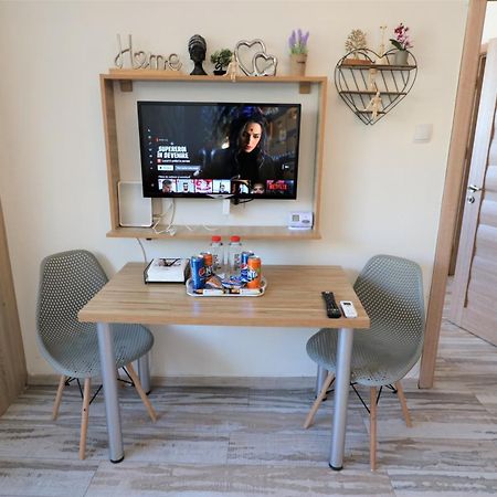 Charming Cozy Apartment - Old Town - Free Minibar Βουκουρέστι Εξωτερικό φωτογραφία